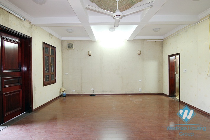 Unique 4 bedroom house for rent in Tay ho, Hanoi